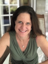 Nicki Farquharson - CBP, Reflexologist